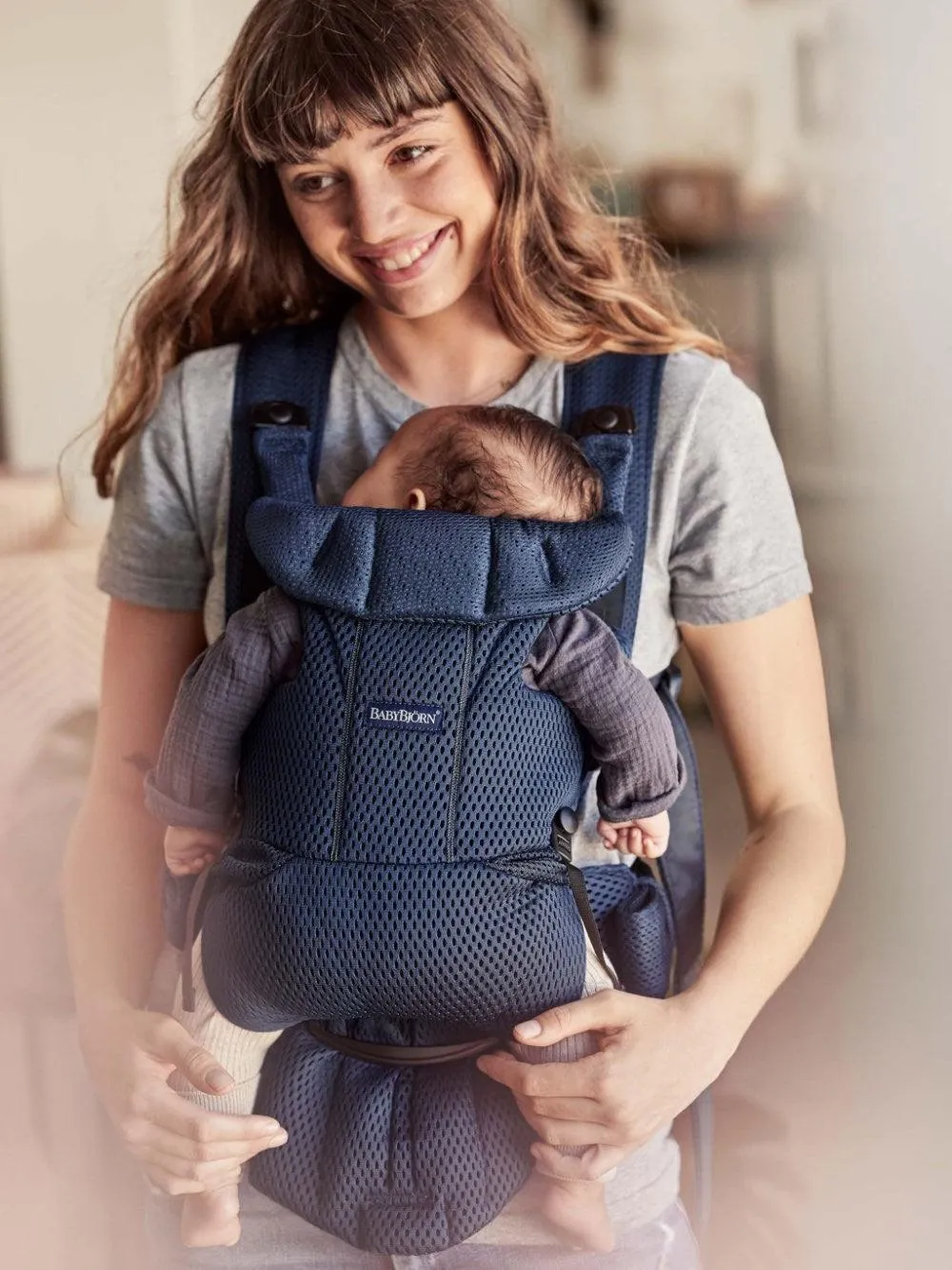 BabyBjorn Baby Carrier Move