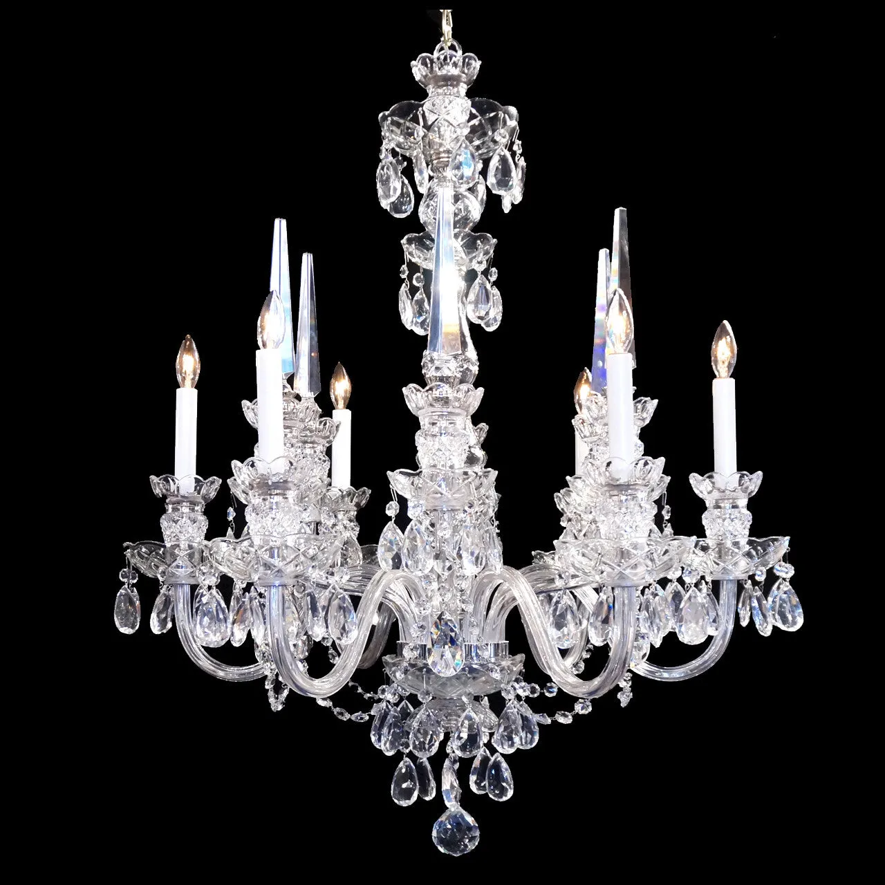 Bedford - 6 Light Chandelier - 28" x 34"