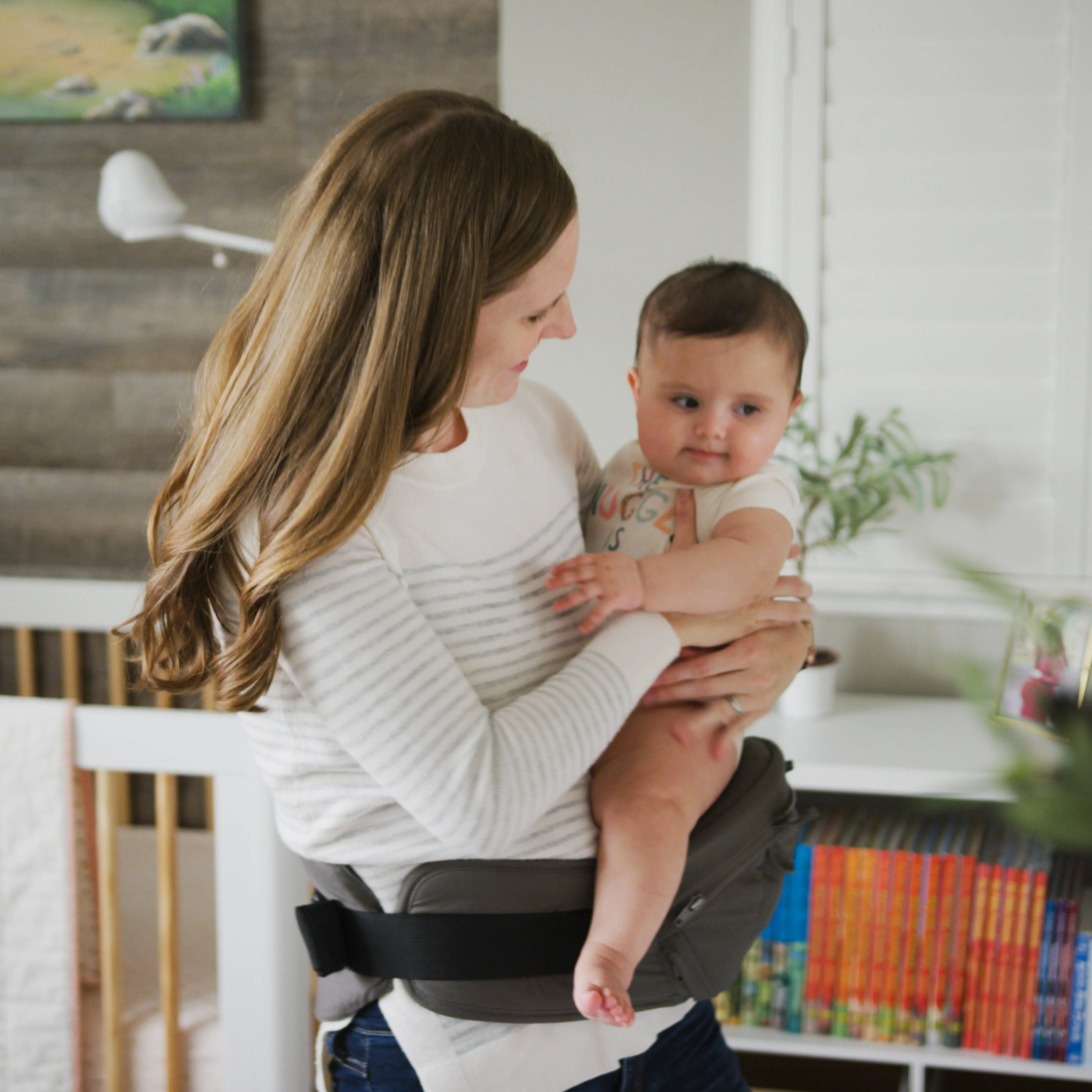 Huggs® Hip Seat Baby Carrier With Patented Hipbelt (Draft)