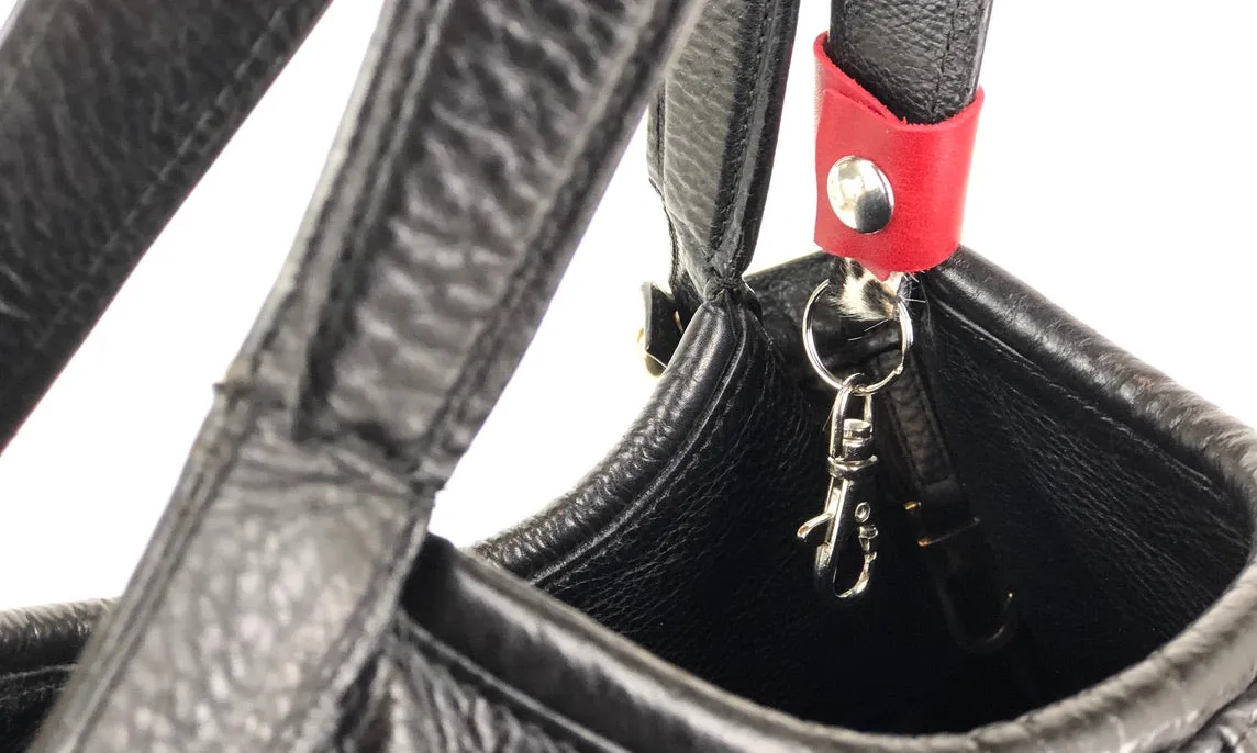 Never Lost Leather Keyring