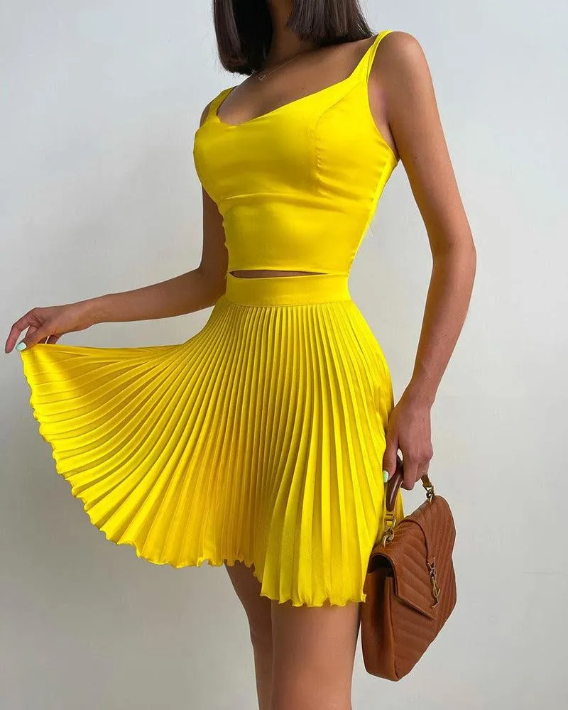 Radiant Yellow Summer Ensemble