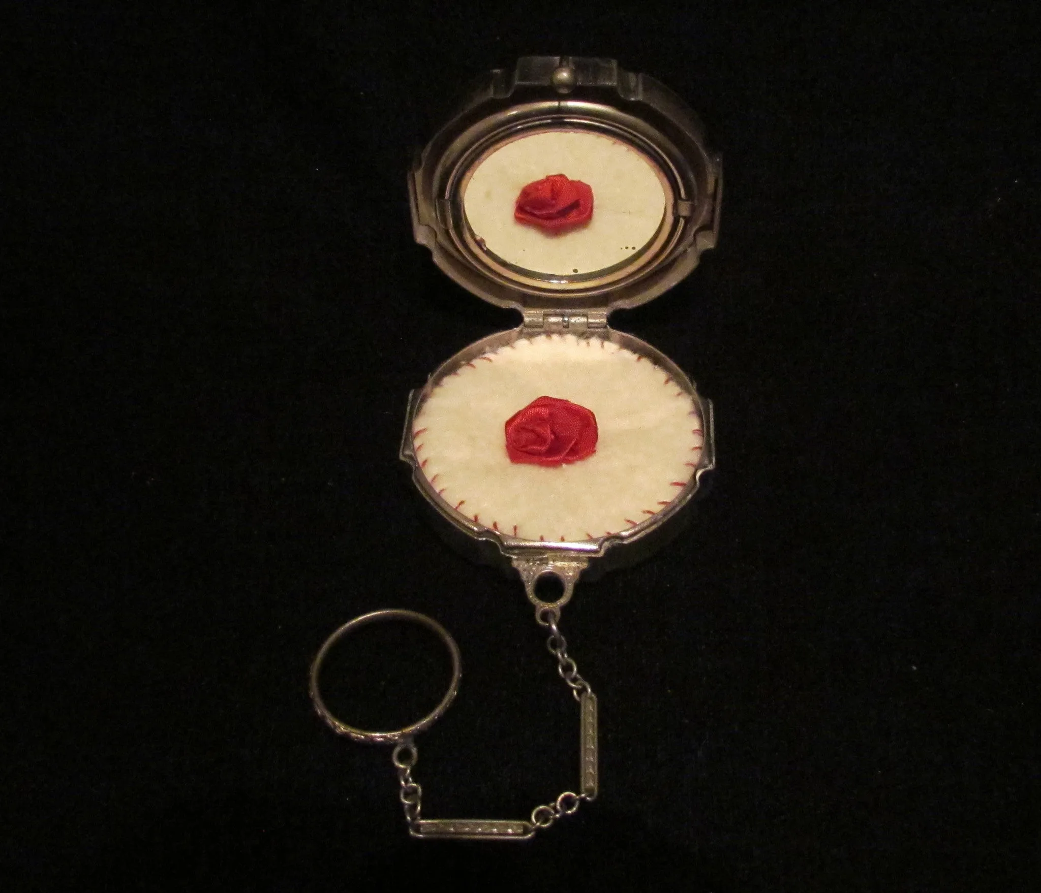 Victorian Silver Compact Purse Red Guilloche Blue And Red Stones Finger Ring Evans May Fair RARE